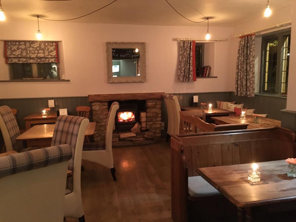 Bradford-On-Avon The Tollgate Inn מראה חיצוני תמונה